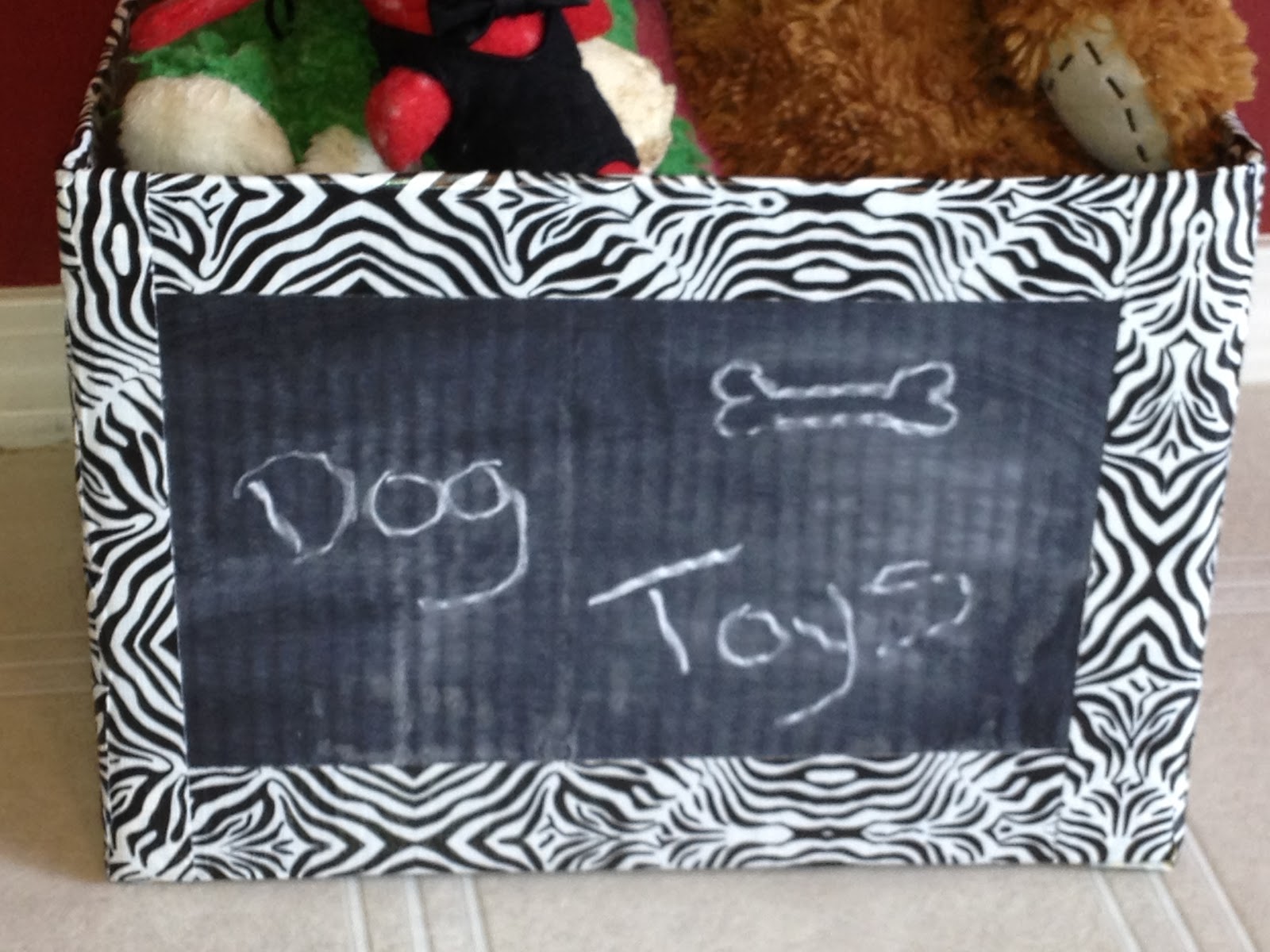 Love My Rose Chalkboard Toy Box